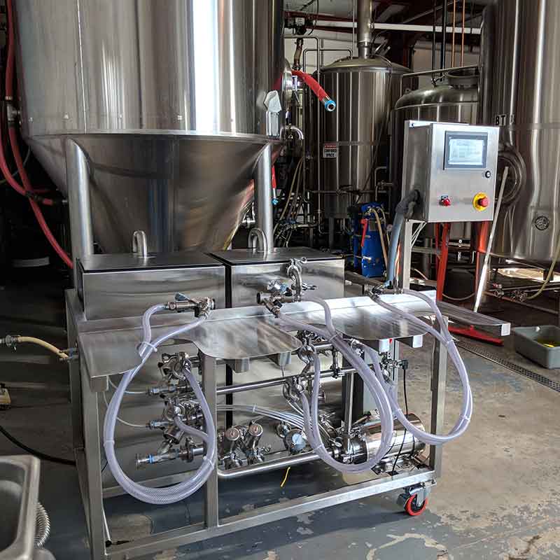 Keg Washer 3 Head Made By Cascade Stainless Solutions Bend Brewing 800 x 800